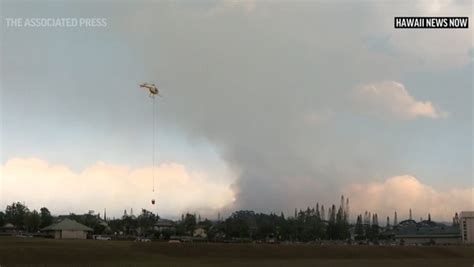 Helicopters drop water on Oahu wildfire for 2nd day, while some native koa and ohia trees burn